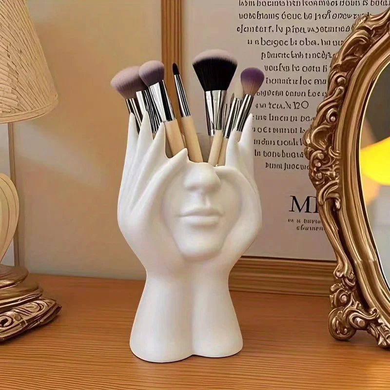 Artisan Brush Holder