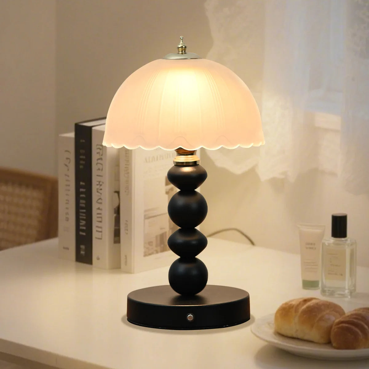 Luna Table Lamp